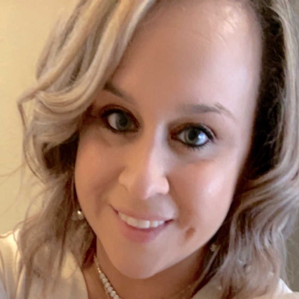 Meet your Posher, Marycarmen
